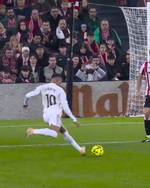 🎯 ¡IMPARABLE, Kylian Mbappé! AthleticRealMadrid | LALIGAHighlights