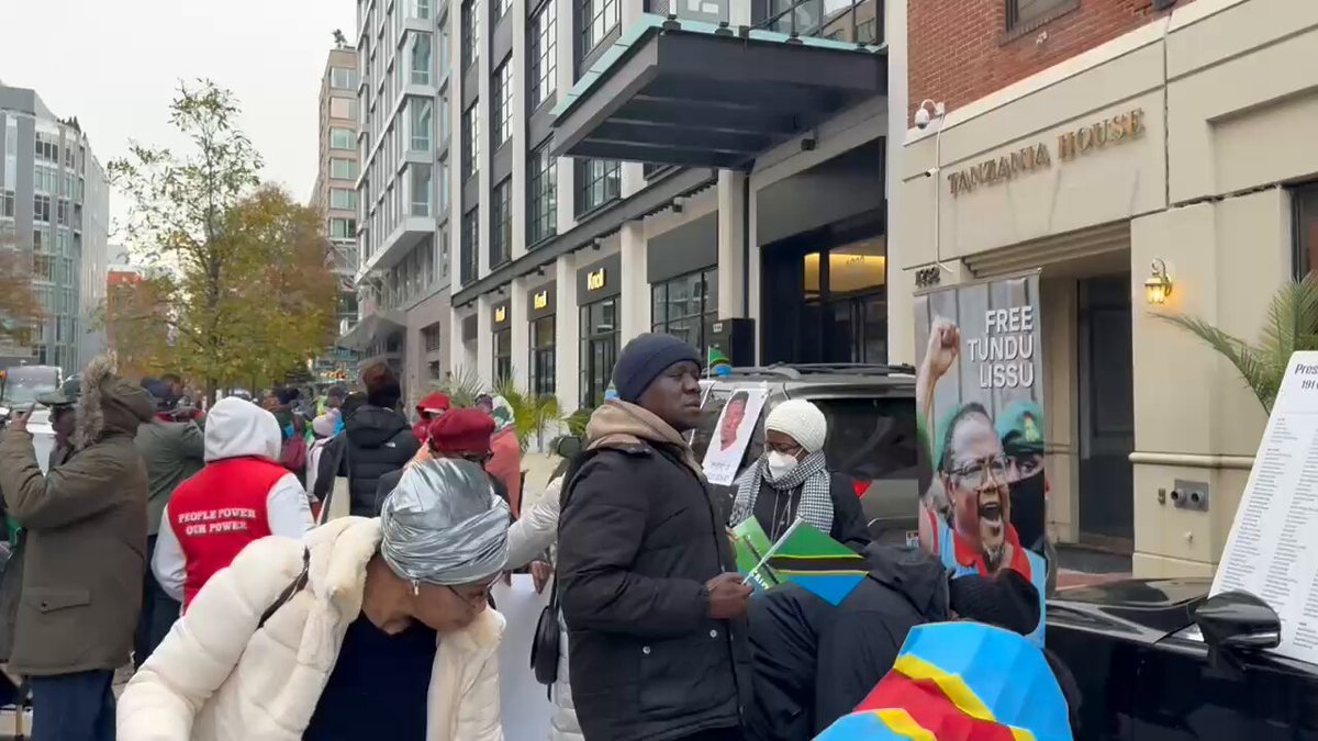 Hongereni sana Liberatus Mwang'ombe na Diaspora Watanzania na Wanajumuiya ya Afrika Mashariki wote mlioshiriki kufanikisha Maandamano haya, Mungu awabariki. Ujumbe umefika, tuendelee kuipambania nchi yetu kwa njia zote mpaka tuikomboe kutoka kwenye mikono ya wauaji. #D9 #D9Tunatoka #SamiaMustGo