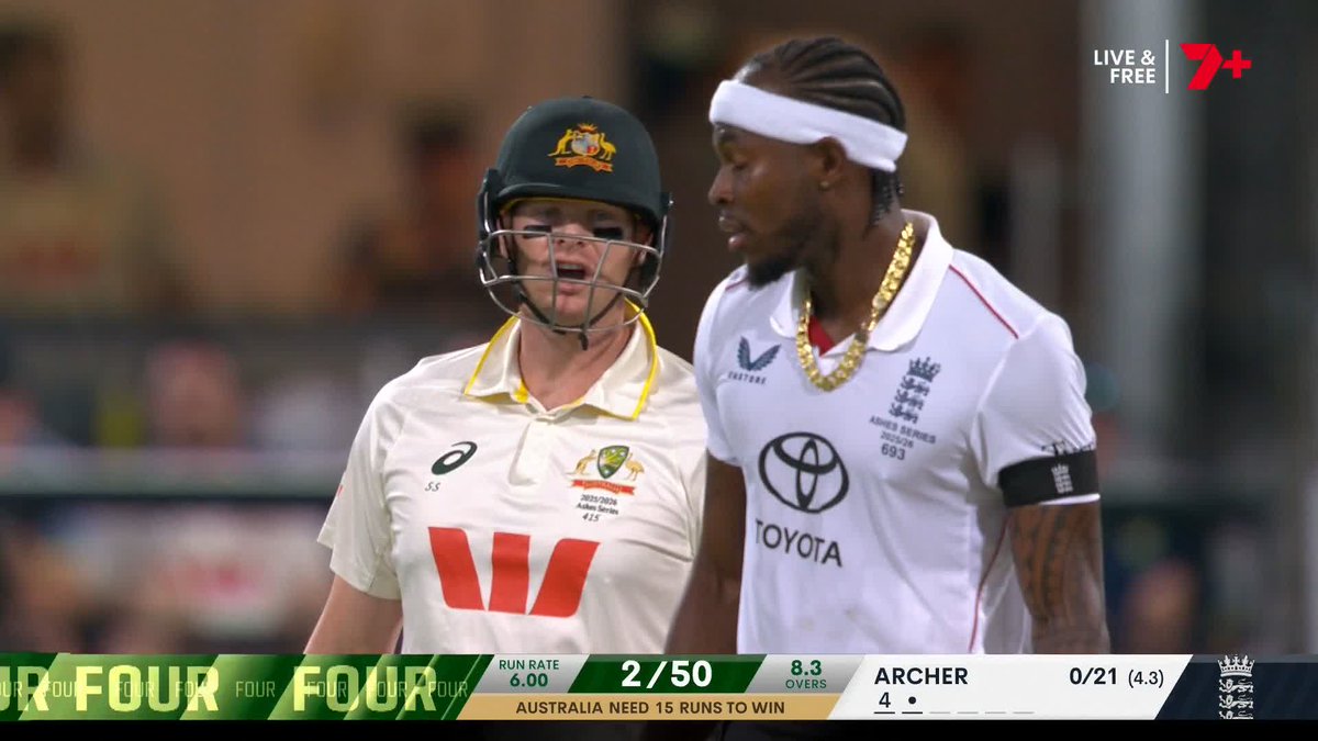 "Bowl fast when there's nothing going on champion" 👀 #Ashes