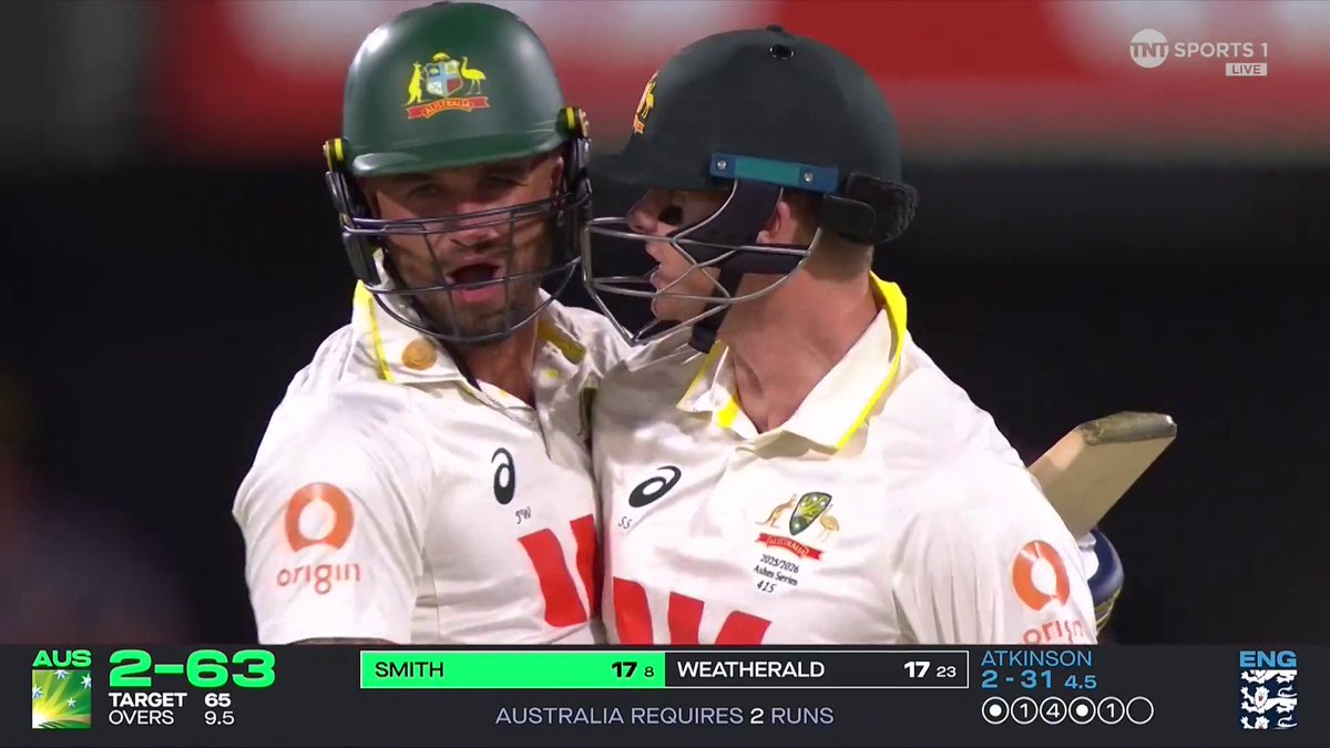 Australia seal the second Test with a SIX 🏏 Who else? Steve Smith. Watch #TheAshes LIVE on TNT Sports and discovery+ 📺