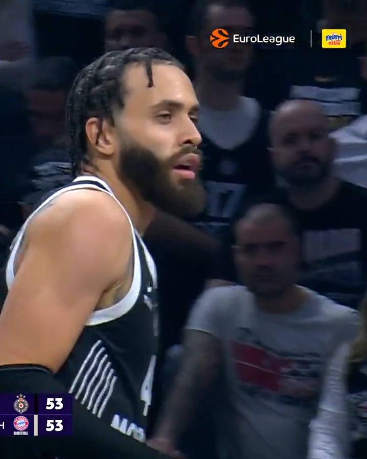 .Duane Washington Jr. with the Frutti Extra Performance of the Round, doing it all in Round 14! Uludağ İçecek I #ExtraPerformance