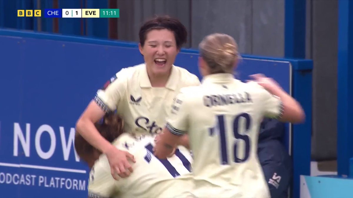 🗣 "This was not in the script!" 😲 Honoka Hayashi gives Everton a surprise lead over Chelsea in the WSL ⚽