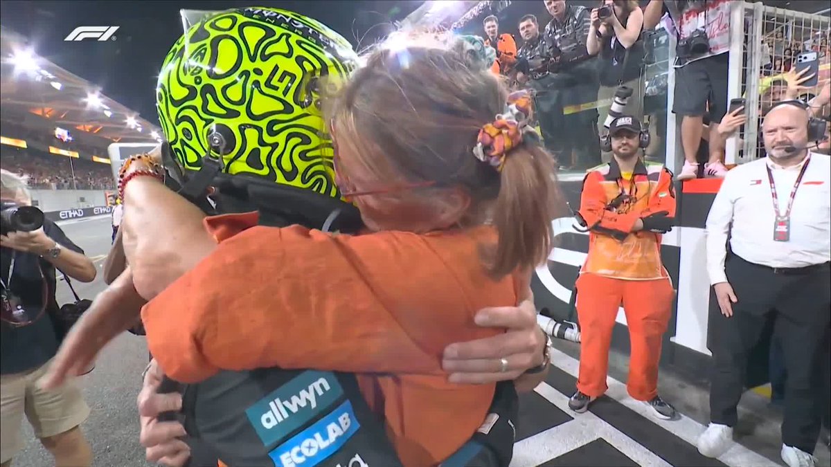 The moment it all sunk in 🏆🧡