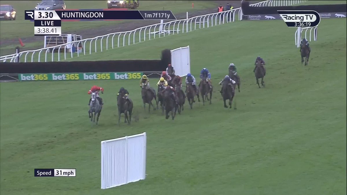Listed honours on DEBUT 💪 Ti'mamzel marks herself down as a filly with stacks of potential by winning the Listed bumper Huntingdon Racecourse on debut. It's been a great few days for the Gary & Josh Moore Racing 🔥