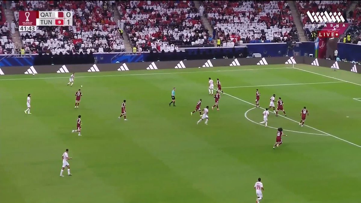 علي معلول مقدم شوط رهيب؛ أكرم عفيف كان بيجيب العيد