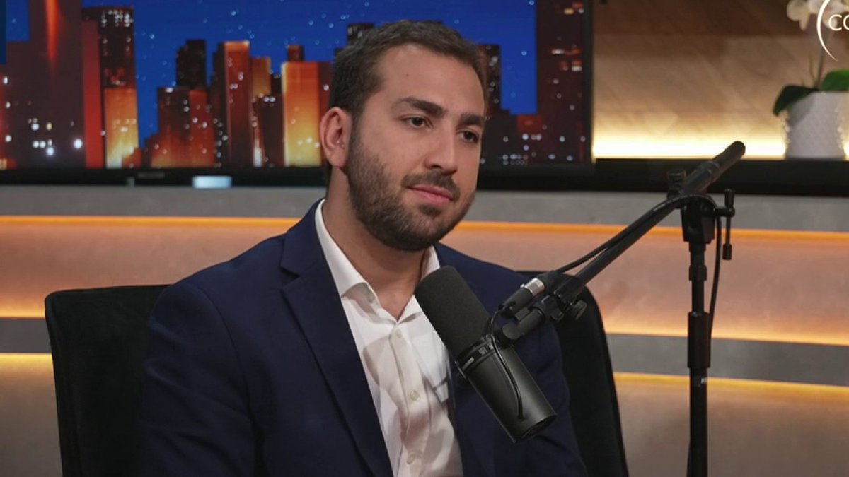 "Tous les dignitaires de la France insoumise et leurs complices ont toujours refusé de débattre avec moi. C'est une grande frustration" Simon Moos (@smoos_tweets) fondateur du média In+ dans #Confidences