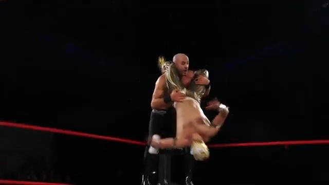 The CMLL World Heavyweight Champion Claudio battled 1/3 of the CMLL World Trios Champions, Mascara Dorada CMLL, to try to maintain his unbeaten start in the #AEWContinentalClassic Blue League! But ... Watch the #AEWCollision replay RIGHT NOW on @SportsOnMAX!