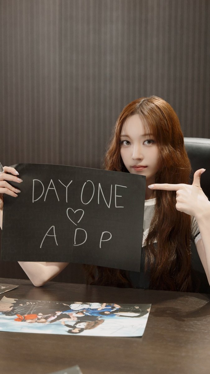 The 1st EP Album ’ALLDAY PROJECT‘ EXCLUSIVE SIGNED ALBUM TBLshop SALES OPEN|2025.12.08 12:00PM ~ (KST) 🔗 #ALLDAYPROJECT #ADP #올데이프로젝트 #LOOKATME #TBLshop #티비엘샵 #더블랙공식온라인몰 #THEBLACKLABEL #더블랙레이블