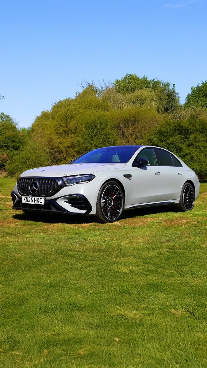 The new Mercedes E53 AMG plays engine sounds through the speakers 🤢