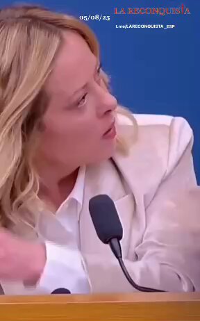 🇪🇺🇮🇹 Primera ministra italiana, Giorgia Meloni: «Elon Musk no es un peligro para la democracia, George Soros sí lo es». George Soros debería estar en prisión.