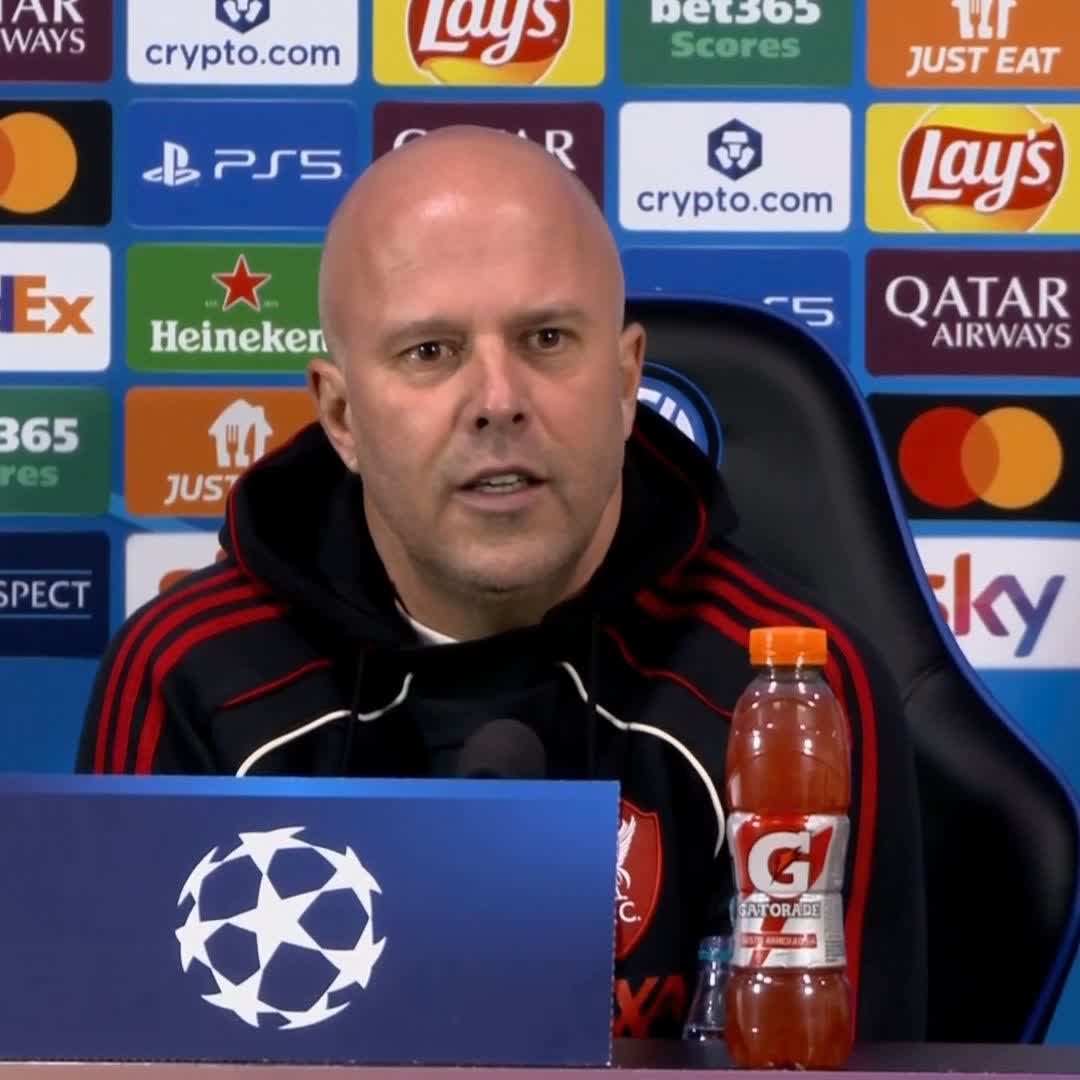 "My reaction to that is also clear" Arne Slot discusses if he feels that his relationship with Mo Salah has broken down 🔴