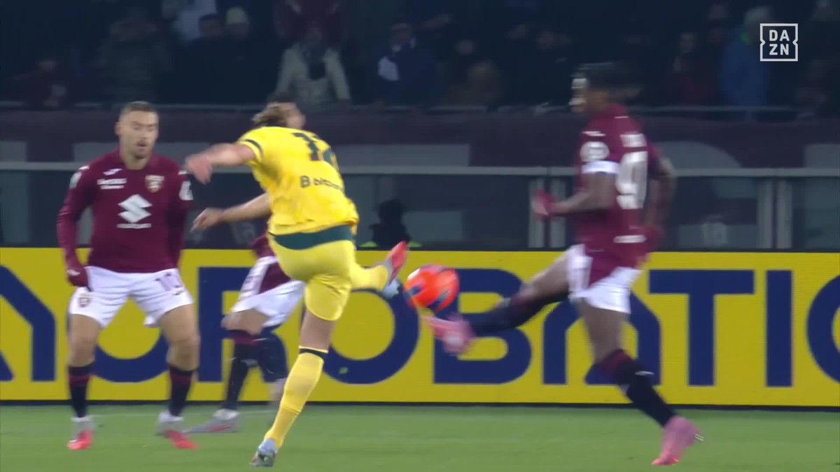 RABIOT NOS HA DEJADO SIN PALABRAS 🤐 DESDE LEJOS Y DIRECTO A LA ESCUADRA 🥅 #SerieAenDAZN 🇮🇹