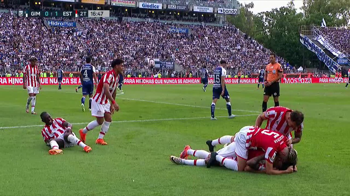 PARA VOLVER A VER EL GOL DEL PINCHA: la jugada comenzó con la salida de Muslera y finalizó en el remate de Palacios prácticamente abajo del arco de Gimnasia. Estudiantes se puso 1-0 arriba en el clásico. 📺 ESPN Premium | Suscribite al Pack Fútbol en