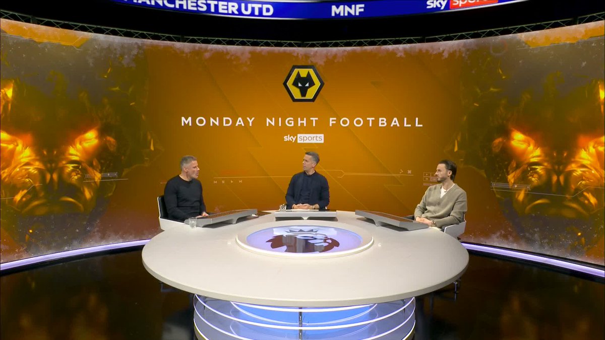 🗣️ "I thought they'd be a lot more competitive than this" Jamie Carragher says Wolves have had no fight ❌