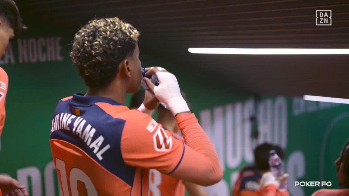 Lamine Yamal pidió agua en el túnel de vestuarios para tomarse una pastilla #PokerFC