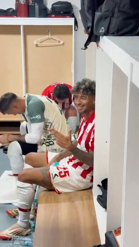Al equipo que tiene mas aguante, lo llevo dentro del corazón 🫴🏻❤️