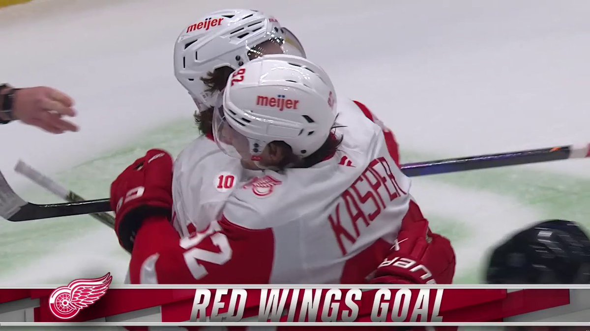 Two goals in 37 seconds for the Detroit Red Wings! ⏰ #NHLStats: