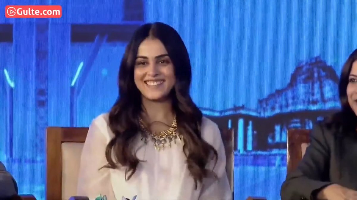 “I have been in public service for 30 years, but I have never missed a single film of #Genelia, my favourite actress. I never expected to receive her in person.” : #KomatireddyVenkatReddy at the Telangana Rising Global Summit 2025.