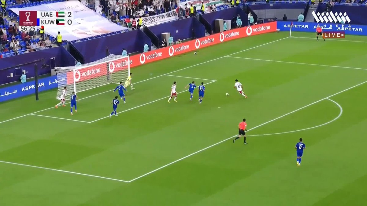 دفاعات الأزرق تمنع هدف ثالث للإمارات ⛔ تابعوا المباراة وباقي المواجهات في #كأس_العرب_على_شاشا 🏆💫 شاهد الآن مجاناً وبدون تسجيل دخول 📺