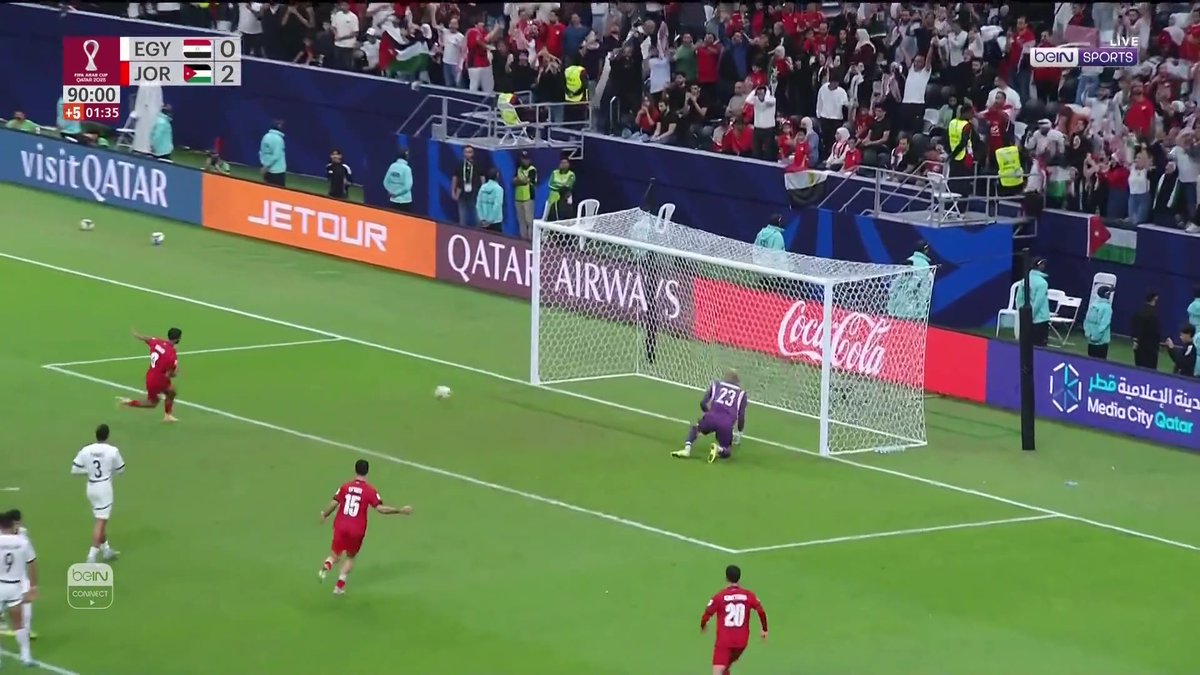 منتخب الأردن يسجل الهدف الثالث من علامة الجزاء #كأس_العرب | #كأس_العرب2025 #FIFAArabCup | #ArabCup2025