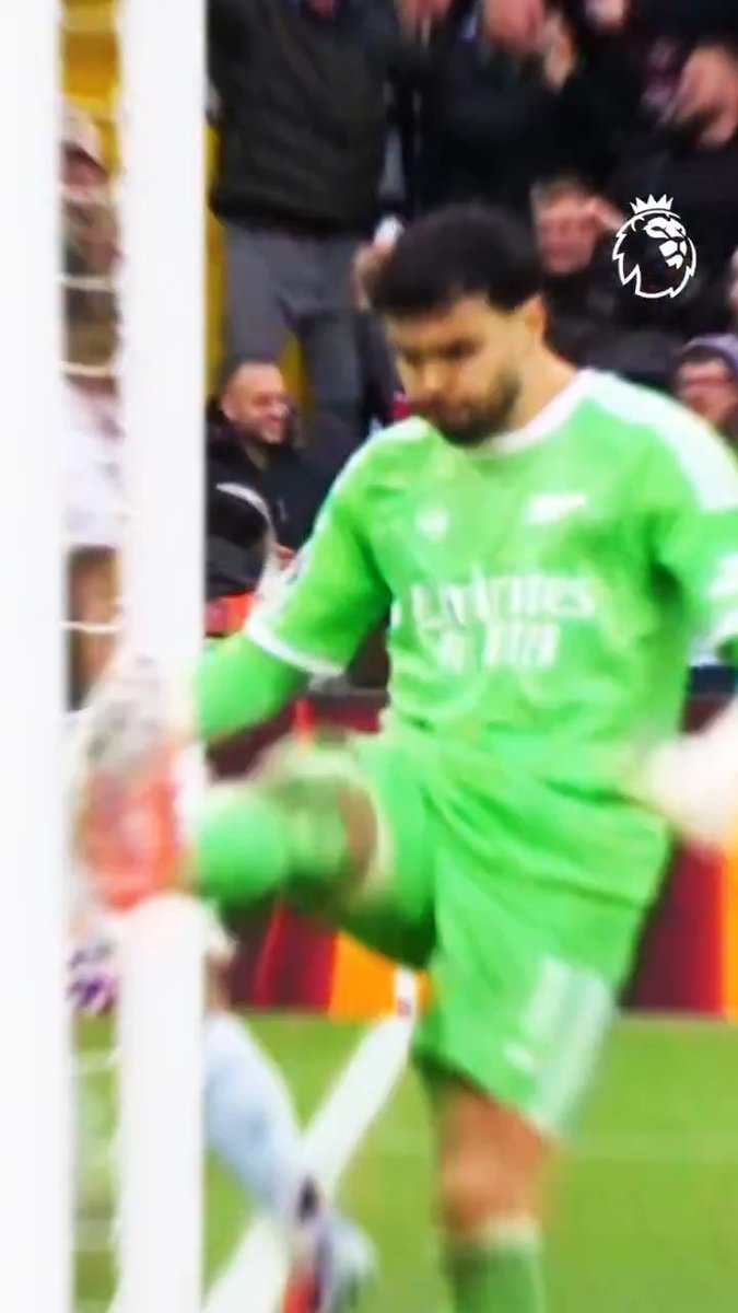 Stoppage-time scenes. ⏲️ Aston Villa Emiliano Buendia