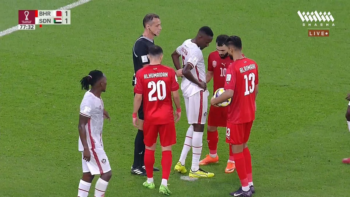 الرميحي يتقدم للبحرين من علامة الجزاء 🇧🇭⚽️ تابعوا المباراة وباقي مواجهات #كأس_العرب_على_شاش 🏆💫 شاهد الآن مجاناً وبدون تسجيل دخول 📺