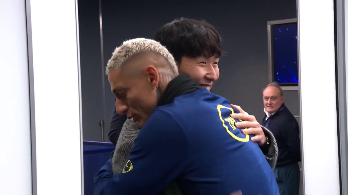 Son Heung-min hugging his old team-mates 🤍 TNT Sports &amp; discovery+ UK | Reshmin Chowdhury