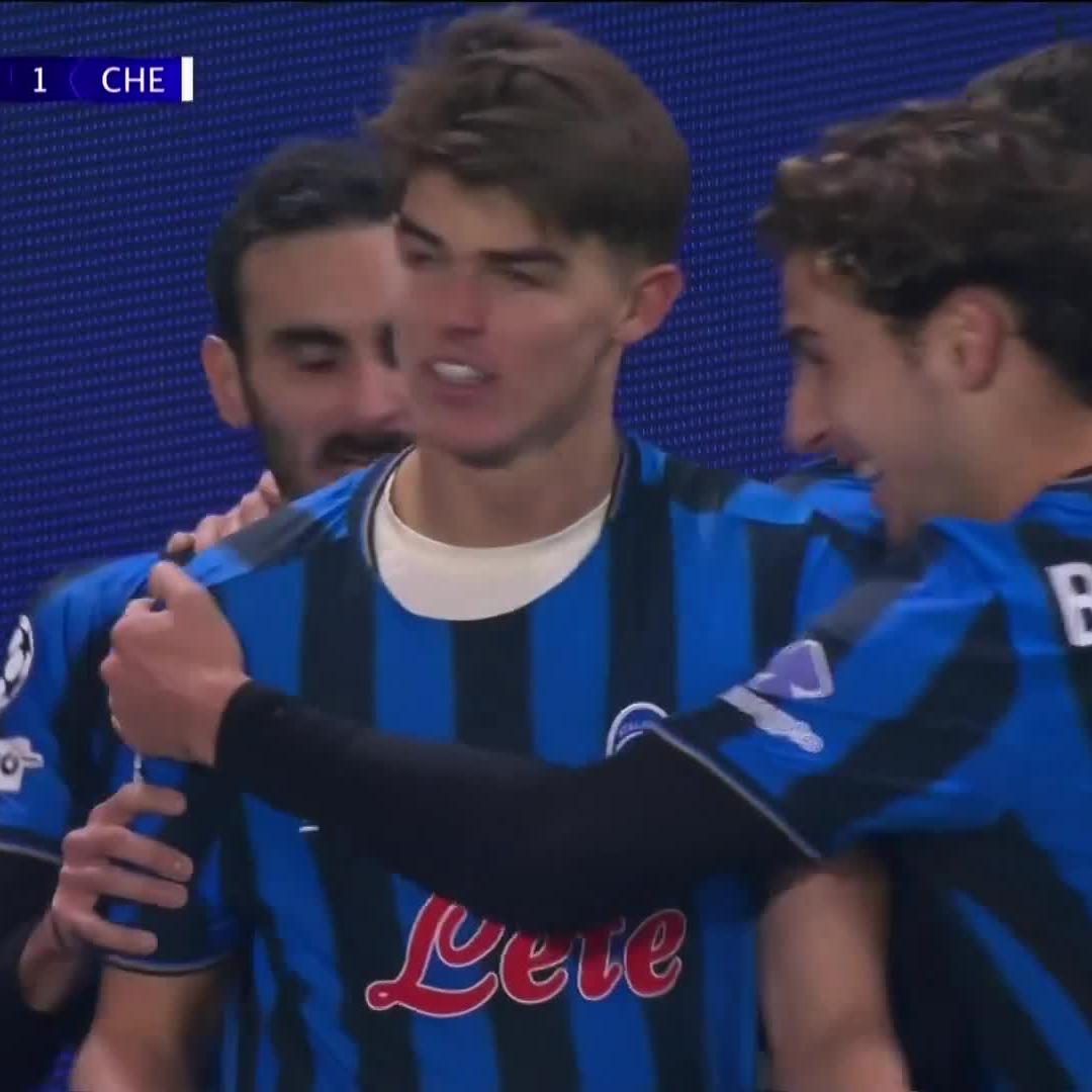 25' Atalanta 1-0 Chelsea ➖ 83' Atalanta 1-2 Chelsea Charles De Ketelaere snatches victory for the Italians 🇮🇹🙌 #SSFootball | #SSUCL | #UCL