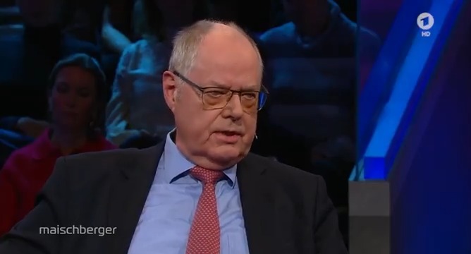 Die Aussage von Bärbel #Bas zu Arbeitgebern sei „ein Fehltritt gewesen“, so der ehemalige Bundesfinanzminister Peer #Steinbrück (@SPDde). „Man sollte versuchen, das wieder gutzumachen. Man kann ja versuchen, sich zu korrigieren." #maischberger