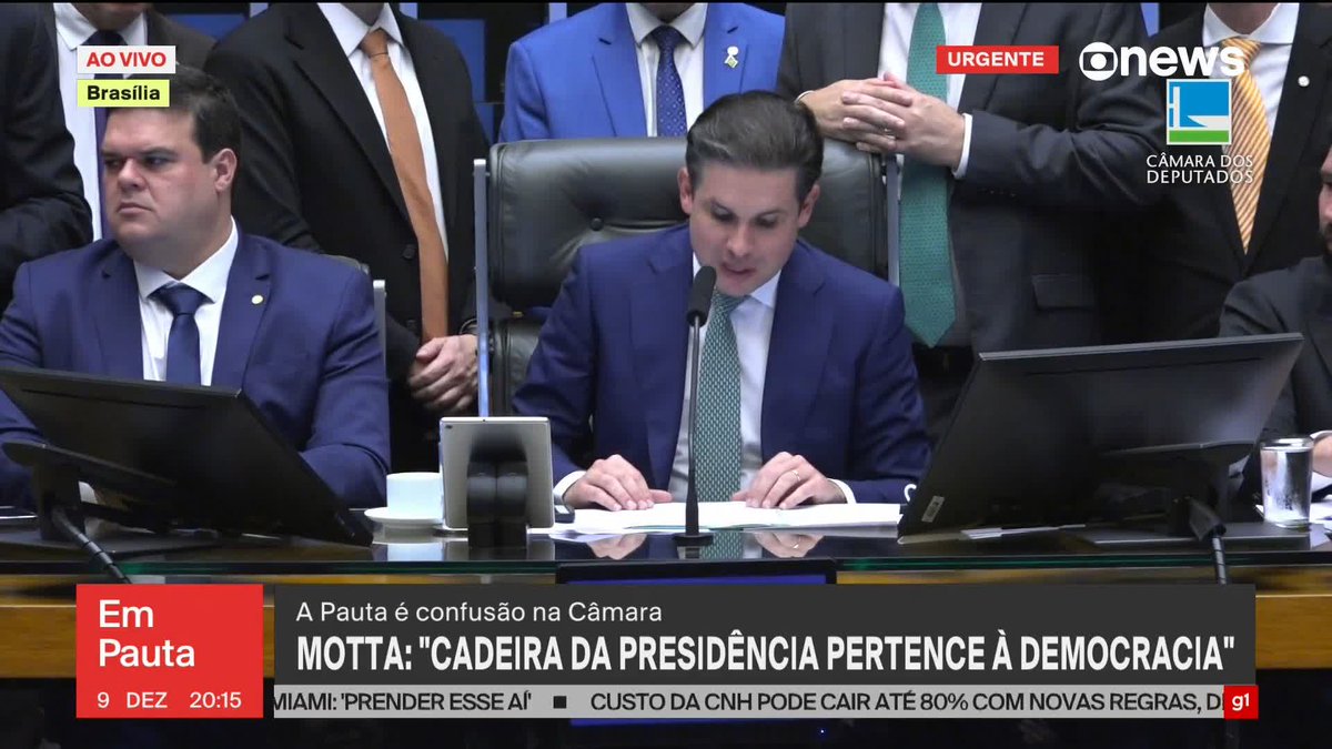 Motta diz que não permitirá que "regras sejam rasgadas", após confusão envolvendo Glauber Braga. "Deputado pode muito, mas não pode tudo", afirmou o presidente da Câmara. ➡ Assista ao #EmPauta: #GloboNews
