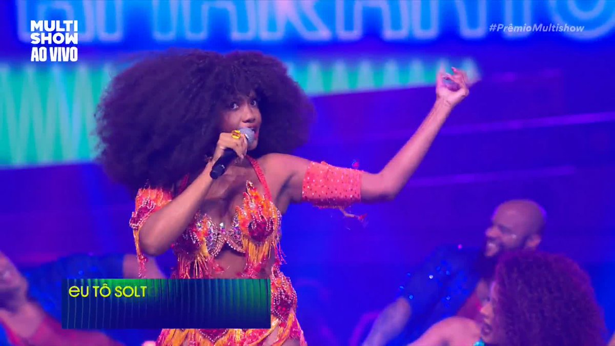 “A IZA tá solteira, a IVETE tá solteira” 🗣️ Gaby Amarantos apresentado o ROCK DOIDO no #PrêmioMultishow 2025.