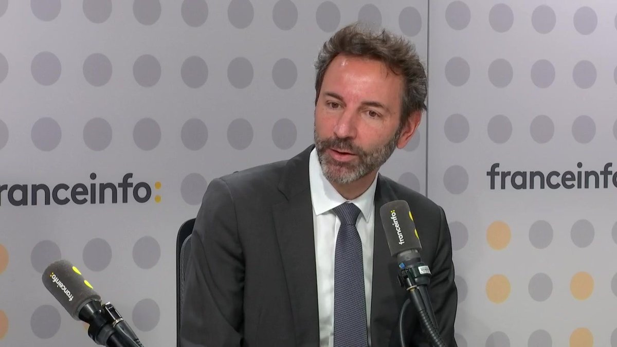 🔴 Suspension de la réforme des retraites ➡️ "On va mettre à jour les simulateurs pour le mois de mars au plus tard, afin qu’ils puissent savoir très précisément quand, mais surtout combien (date de départ et montant de la retraite)", explique Renaud Villard