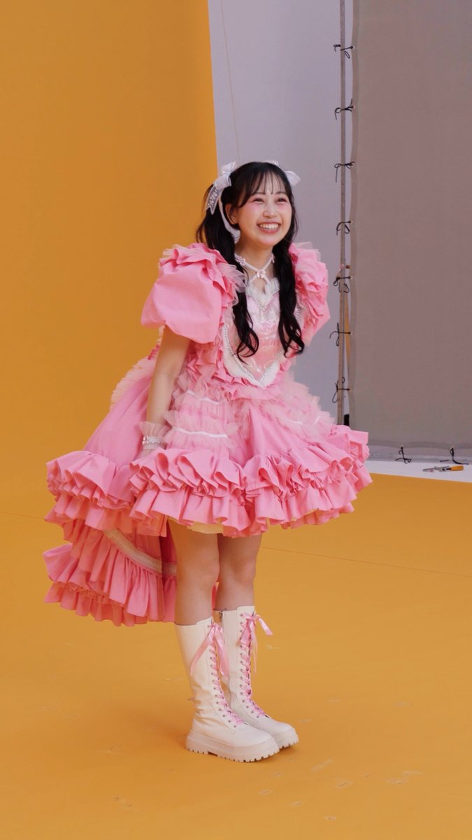 / 📹 撮影の裏側をチラ見せ! \ FRUITS ZIPPER 松本かれんさんが #タウンワークのうた でアドリブダンス🩷 メイキング映像を限定公開します🎬✨ #FRUITSZIPPER #ふるっぱー #フルーツジッパー #タウンワーク #メイキング 松本かれん( FRUITS ZIPPER ) FRUITS ZIPPER【Official】