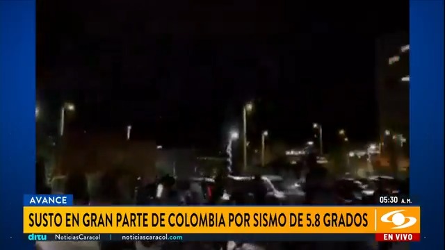 Decenas de personas despertaron esta madrugada con un fuerte movimiento telúrico de magnitud 5.8. Así quedó registrado en varios videos. Más en