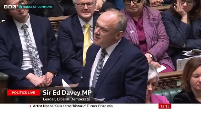 Lib Dem leader Ed Davey asks Keir Starmer whether he will tell President Trump that attempts to “interfere with our democracy” are unacceptable Starmer says what he sees is a “strong Europe, united behind Ukraine” Follow #PMQs live:
