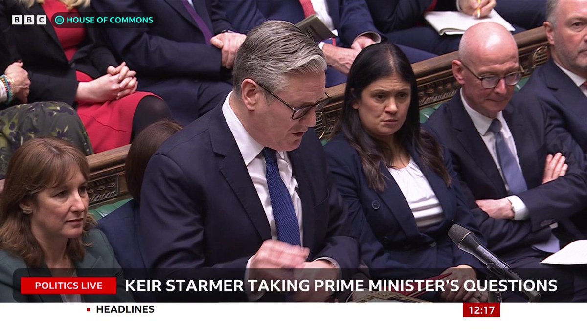 Ed Davey asks if PM fears that “if he keeps opposing a customs union in 12 months’ time he will not be standing there” Keir Starmer says “we do have manifesto commitments on issues such as single markets, customs union and freedom of movement” #PMQs
