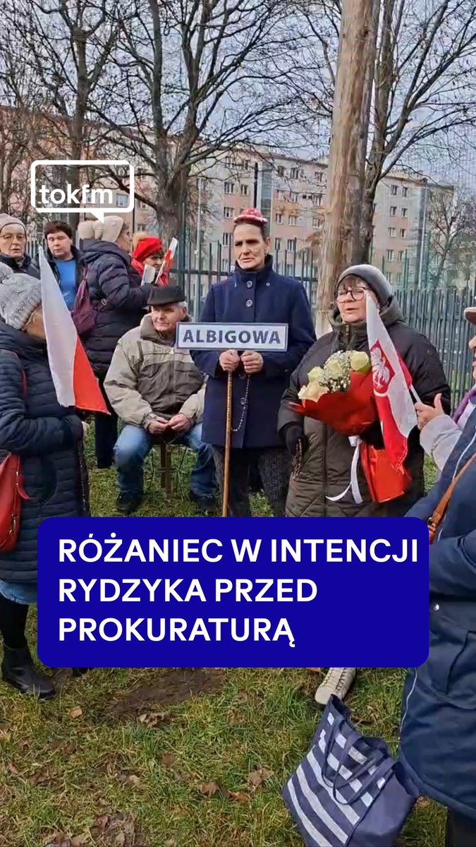 Naprawdę nie rozumiem fenomenu tego człowieka, od lat wiadomo o jego współpracy z SB, od lat znane są jego powiązania z Kremlem, żaden rząd od lewa do prawa nawet nie spróbował typa rozliczyć i dalej ma swoich wyznawców. Jak?