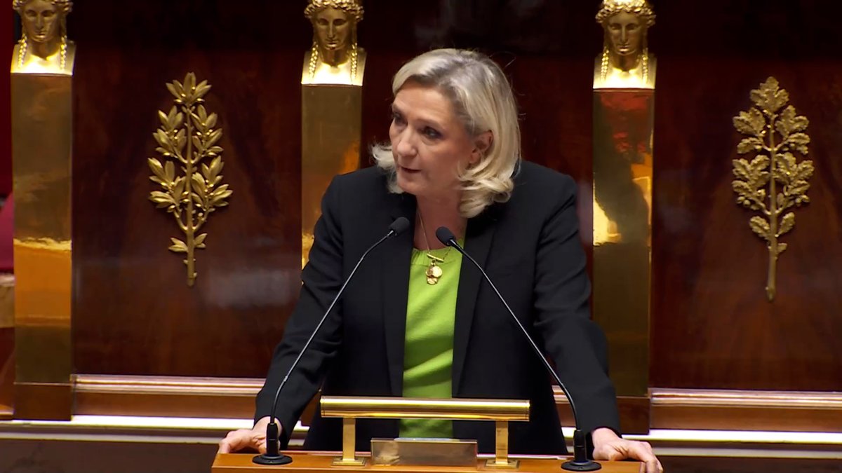 Pour nos armées, pour nos industriels, pour notre souveraineté, nous voterons pour ce texte. Mais il aura été dit ici et de la manière la plus claire qui soit que nous ne sommes dupes de rien.