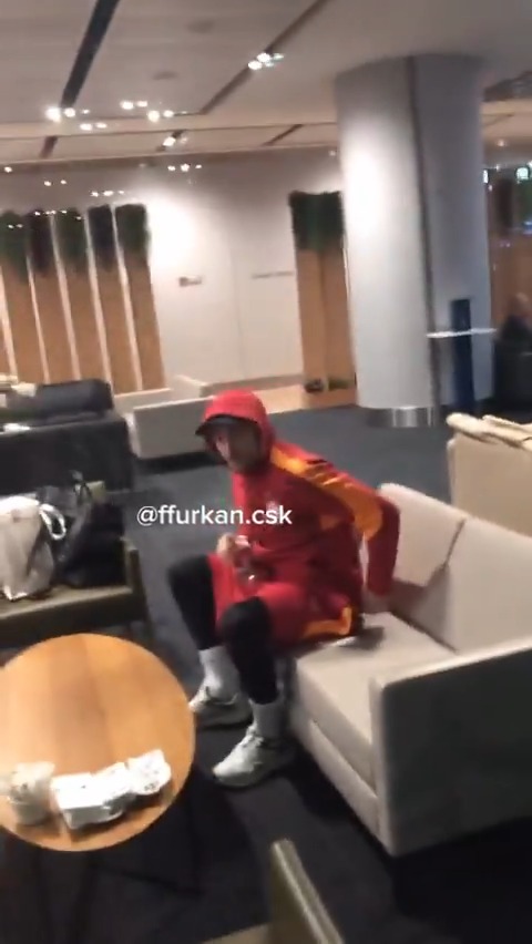 Galatasaray, Monaco maçının ardından İstanbul'a geldi.