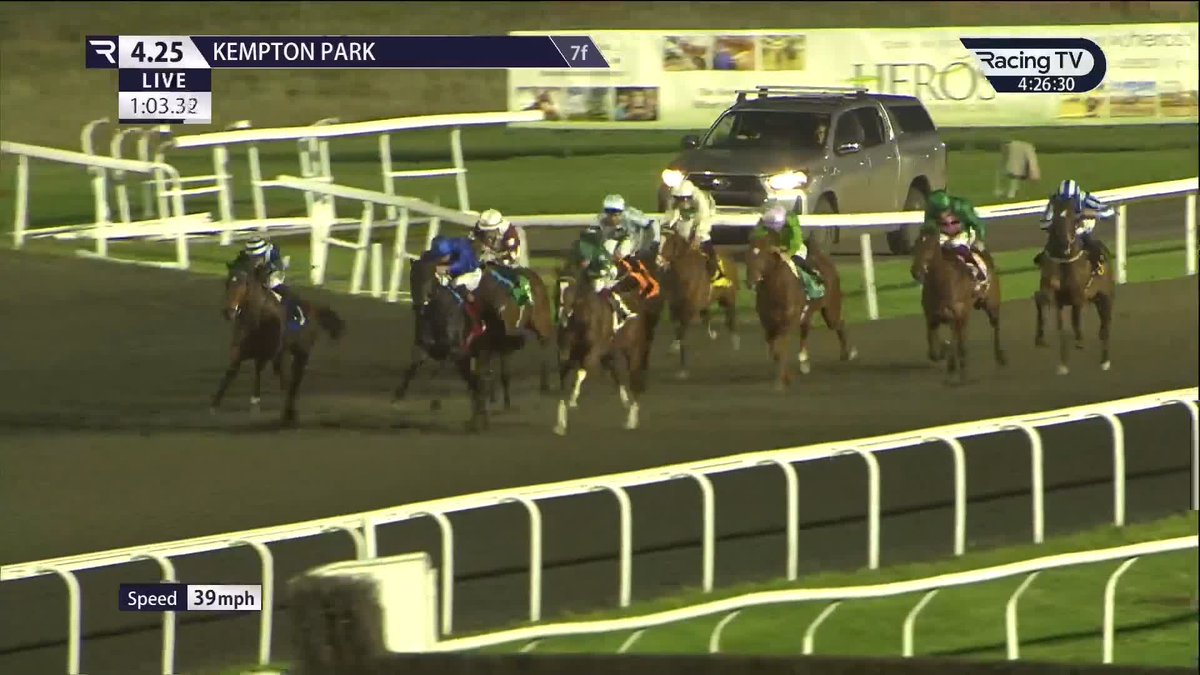 €640,000 filly strikes on debut ✅ Asmeralda (Night Of Thunder) makes a successful start for John & Thady Gosden under Oisín Murphy in the Kempton Park Racecourse opener 💫