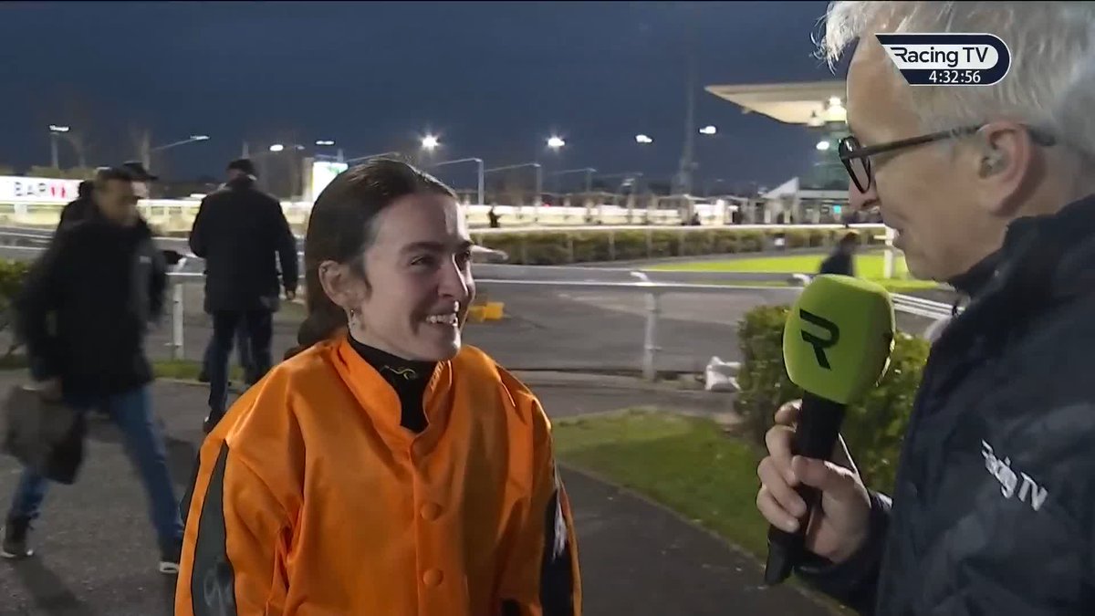 🗣️ "Words can't describe it, I'm buzzing!" A special moment for Zoe McMullan at Dundalk Stadium - her first winner 💪 Congratulations, Zoe! 🎉