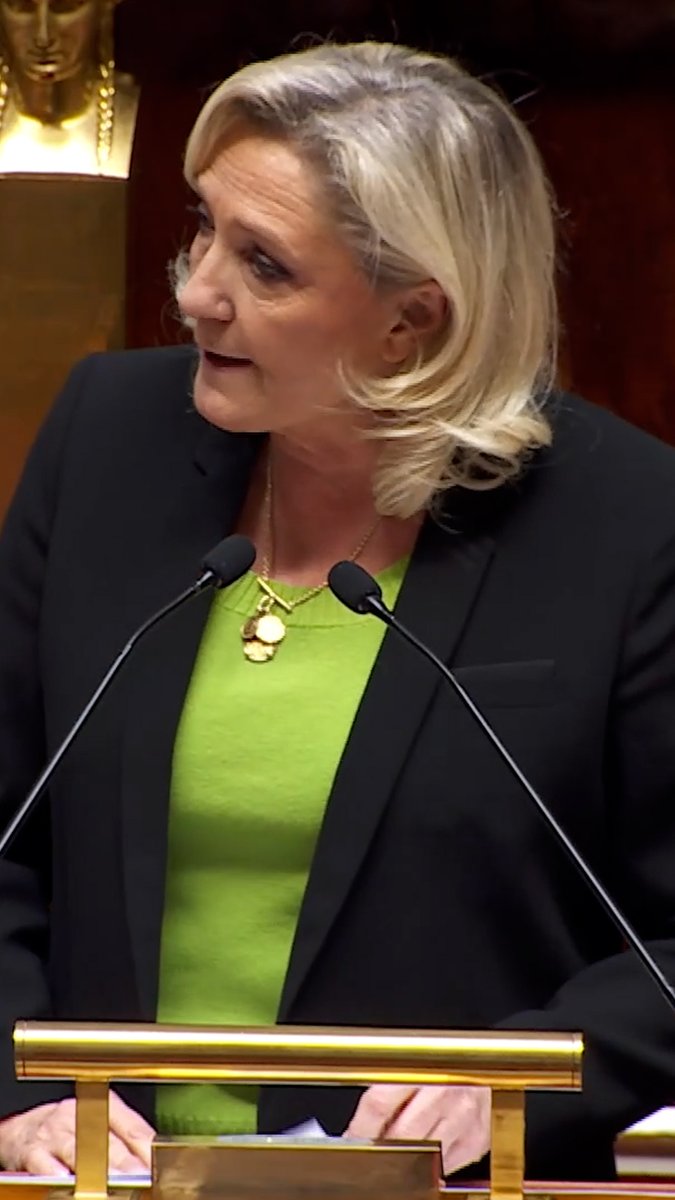 J’ai entendu vos propos monsieur le Premier ministre, sur la préférence européenne. Mais Madame von der Leyen ne vous a visiblement pas écoutés, elle qui a annoncé avoir accepté l’achat massif d’armement américain…