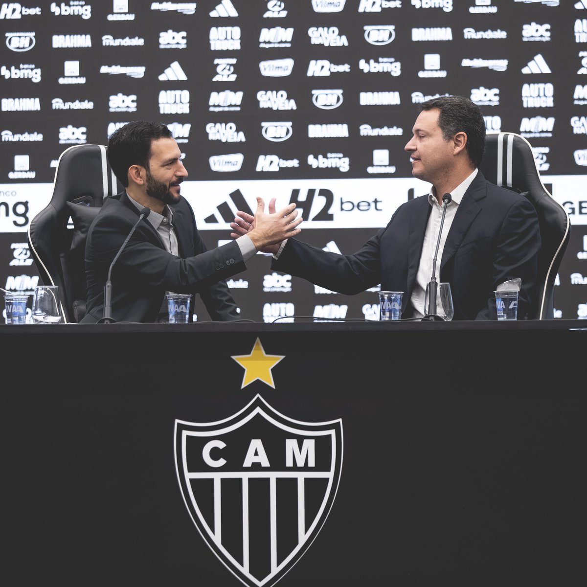 Novo líder administrativo do Galo, Pedro Daniel é apresentado na Arena MRV! 🏴🏳️ 💻 Saiba mais: