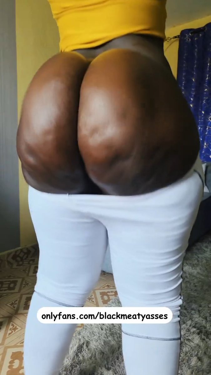 Can you survive 30 seconds before blowing your load to these heavy meaty clapping ass? The full juicy clips dropping here in 24 hours: & here : #facesitting #farts #asssmothering #giantess #facefarting #assworship #asslicking