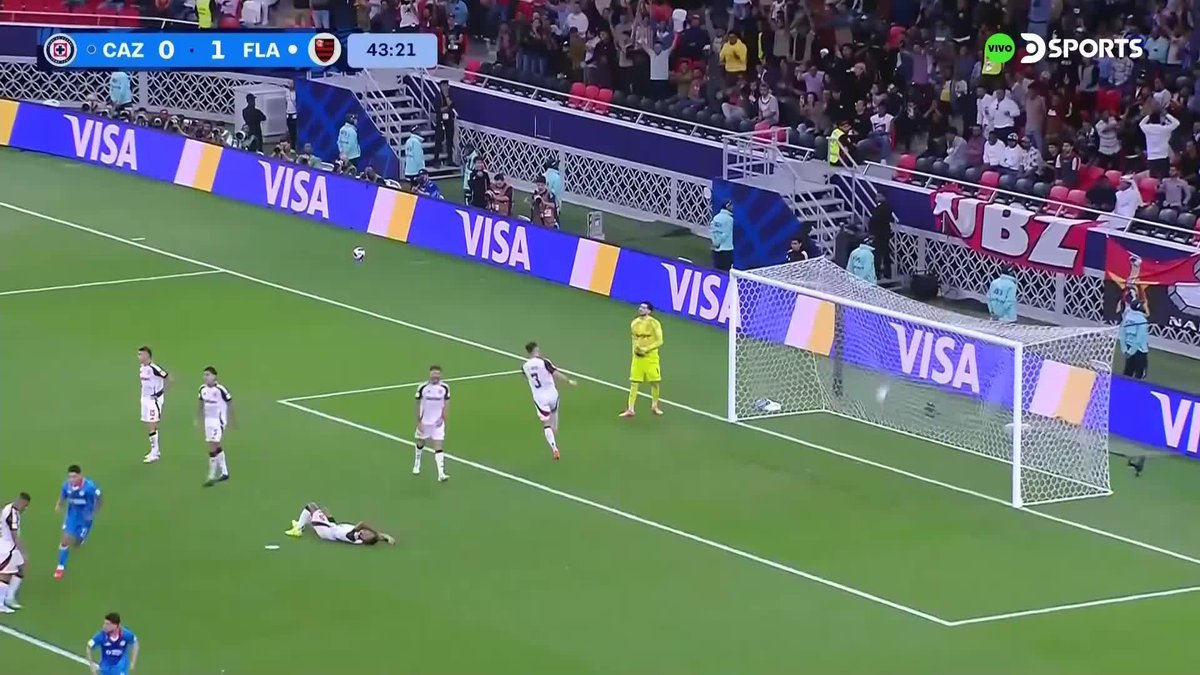 🤯🇲🇽 UFFF, QUÉ GOLAZO DE CRUZ AZUL PARA EL 1-1 VS FLAMENGO, POR FAVOR.