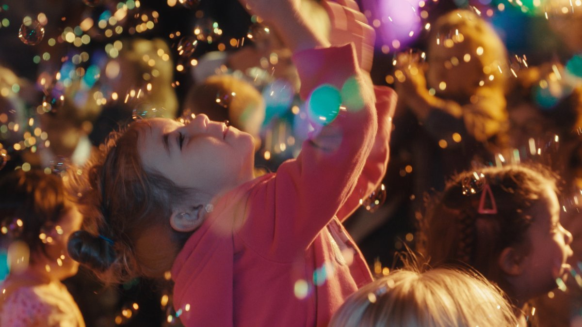 Believe in a little bit of magic. From Executive Producer Bill Simmons and director Penny Lane, #HappyAndYouKnowIt dives into the surprisingly powerful world of childrenโs music, uncovering origin stories of the artists who shaped the genre. Premieres December 25 on HBO Max.