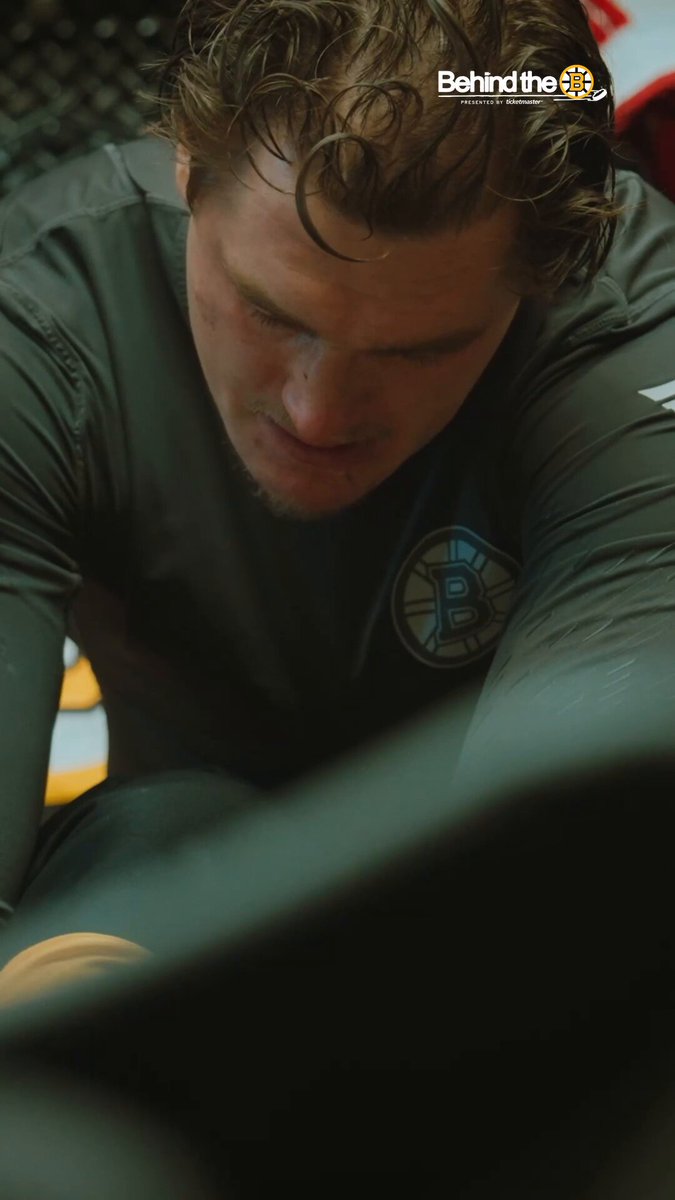 “Spray my goalie one more time…” Zaddy on the mic is always a treat 🎙️ #NHLBruins | #BehindTheB