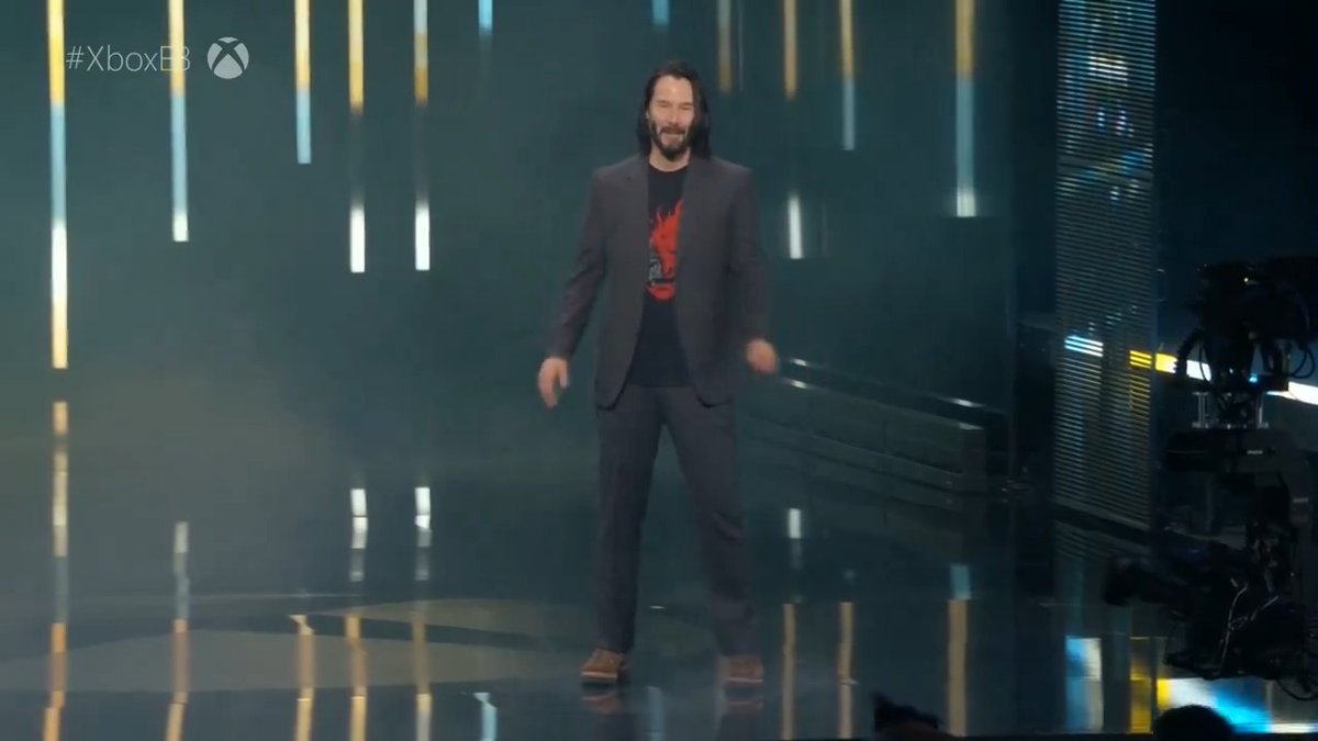 Keanu Reeves surprise appearance at Xbox E3 2019 when he announced he was in #Cyberpunk2077 and told a fan “You are breathtaking!”