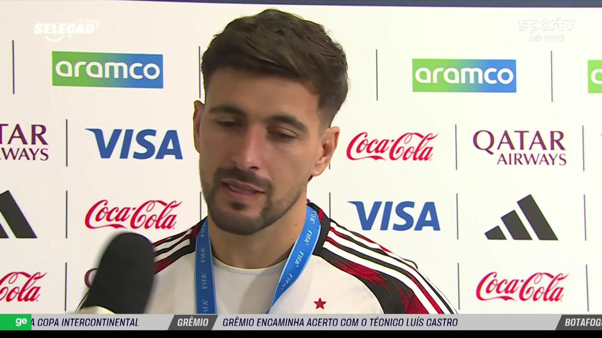 “Incrível. Feliz demais por tudo o que tem acontecido neste ano. Títulos, nascimento do meu filho, saúde... Não posso pedir mais nada.” 🎙️ Arrascaeta. 🎥 sportv | ge