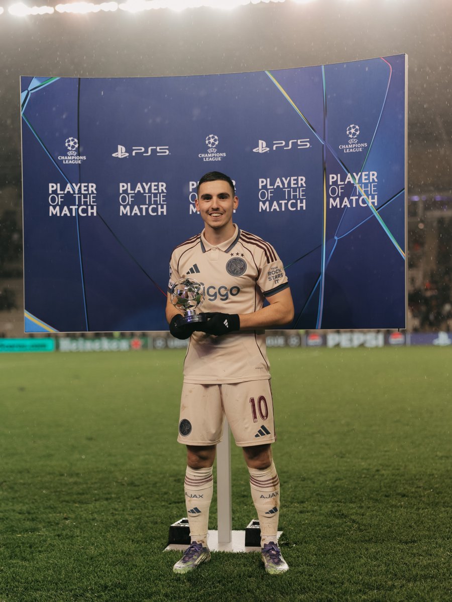 Player of the match for Ajax vs. Qarabağ FK away: Oscar Gloukh! #UCL #qaraja